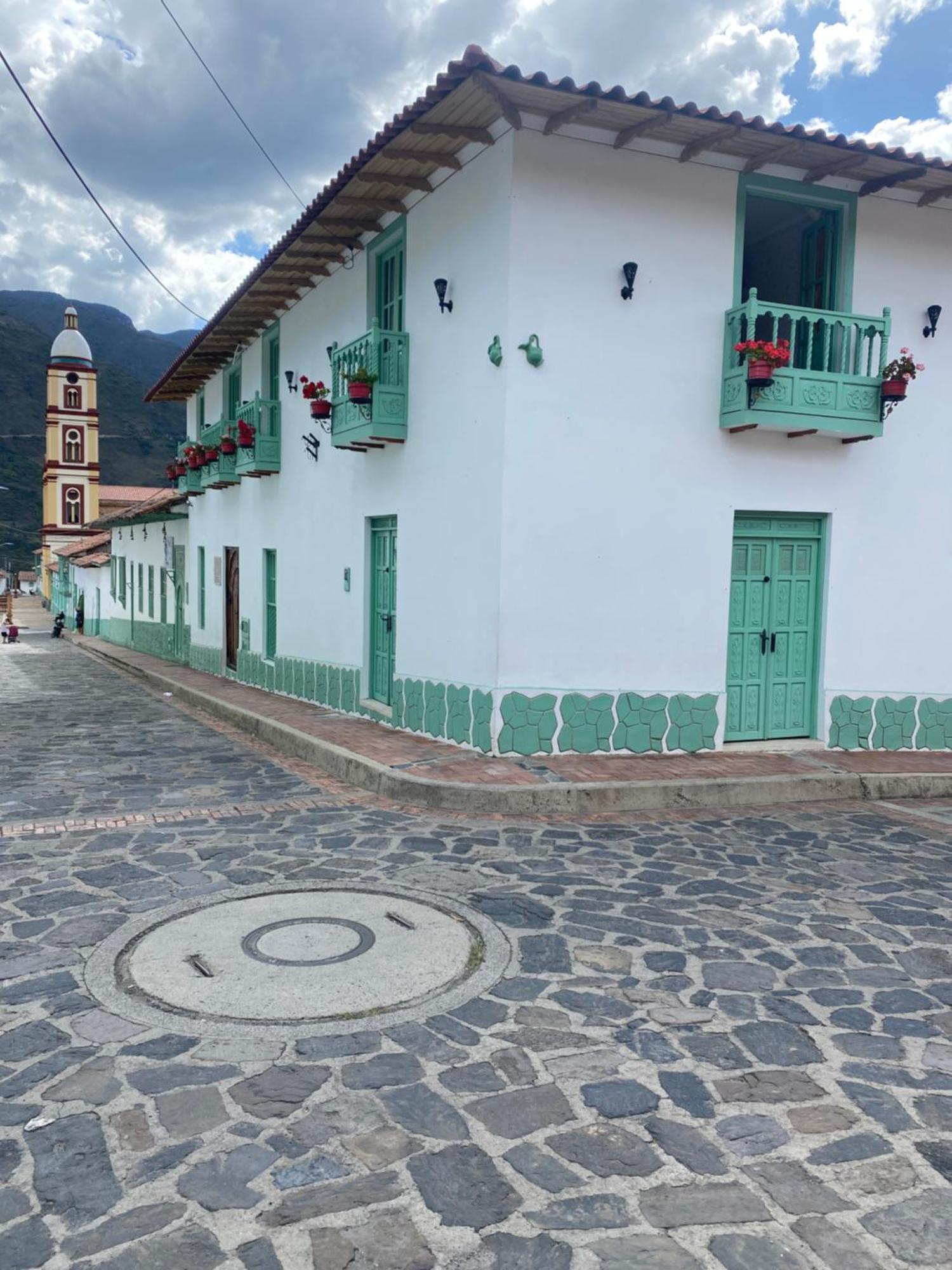Gll Hotel El Cocuy المظهر الخارجي الصورة